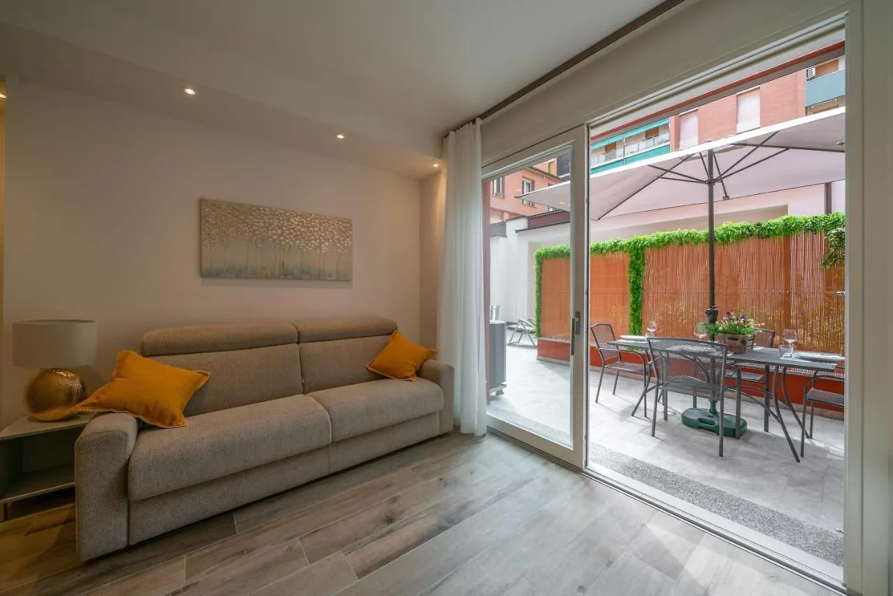 Smart House S.Orsola - Garage & Garden Lägenhet Bologna
